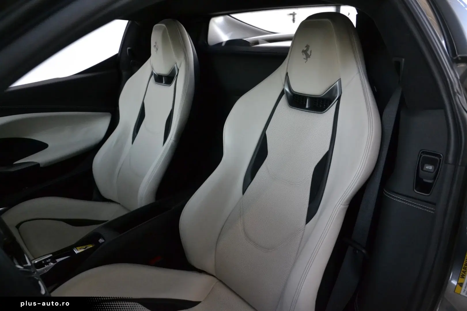 FERRARI 296 GTB DCT LIFT 360 JBL CARPLAY SITZKLIMA PPF!