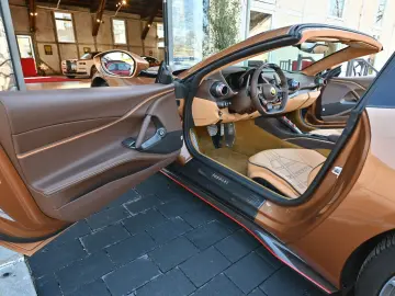 FERRARI 812 GTS ATELIER