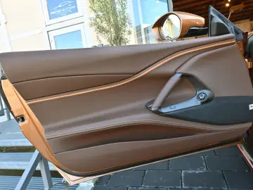 FERRARI 812 GTS ATELIER