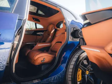 FERRARI Purosangue Blu Tour De France   Pano   Travel Se