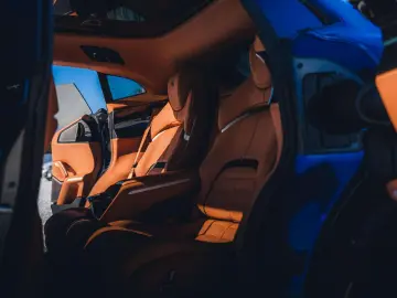 FERRARI Purosangue Blu Tour De France   Pano   Travel Se