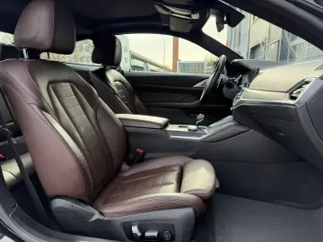 BMW M440i Coupe xDrive Head-Up Glasdach LED 1. Hand