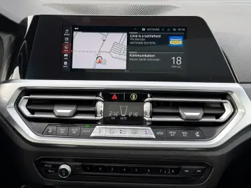 BMW M440i Coupe xDrive Head-Up Glasdach LED 1. Hand