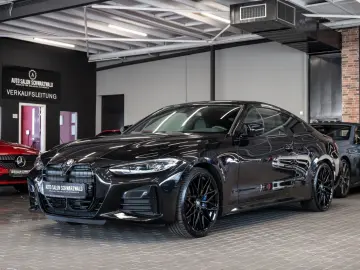 BMW M440i Coupe xDrive M-AGA PANO ACC AHK LED