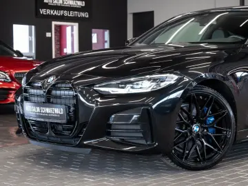 BMW M440i Coupe xDrive M-AGA PANO ACC AHK LED