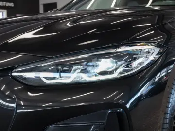 BMW M440i Coupe xDrive M-AGA PANO ACC AHK LED