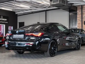 BMW M440i Coupe xDrive M-AGA PANO ACC AHK LED