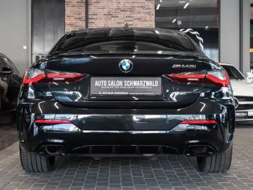 BMW M440i Coupe xDrive M-AGA PANO ACC AHK LED