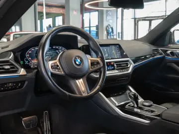 BMW M440i Coupe xDrive M-AGA PANO ACC AHK LED