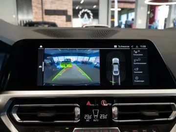 BMW M440i Coupe xDrive M-AGA PANO ACC AHK LED