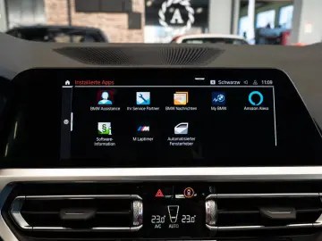 BMW M440i Coupe xDrive M-AGA PANO ACC AHK LED