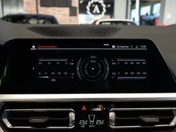 BMW M440i Coupe xDrive M-AGA PANO ACC AHK LED