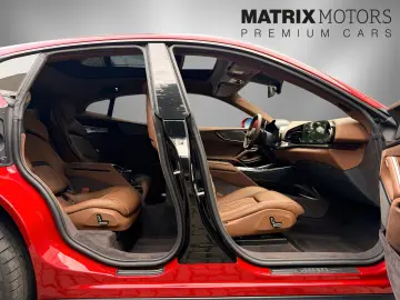 FERRARI Purosangue Full Carbon Massage heated&cooled