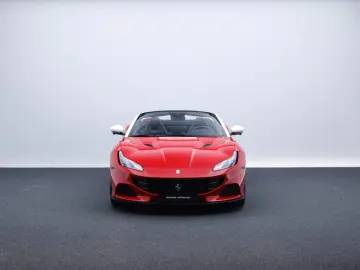 FERRARI Portofino M