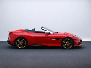 FERRARI Portofino M