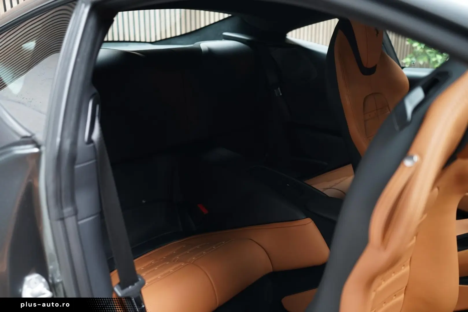 FERRARI Roma   MagneRide   JBL   Matrix   ADAS   LED-CRB