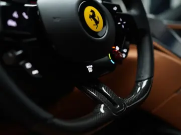 FERRARI Roma   MagneRide   JBL   Matrix   ADAS   LED-CRB
