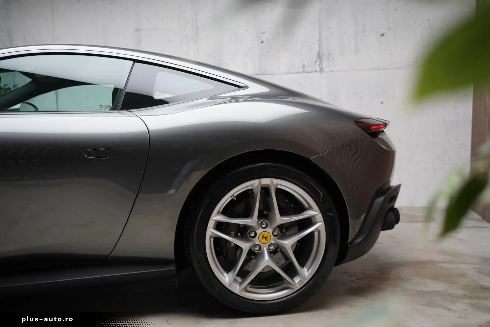 FERRARI Roma   MagneRide   JBL   Matrix   ADAS   LED-CRB