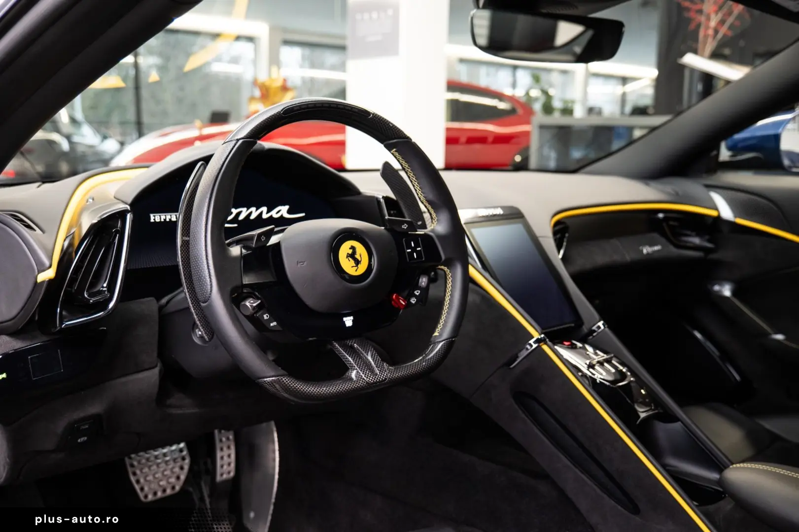 FERRARI Roma NOVITEC LED Carbon Camera