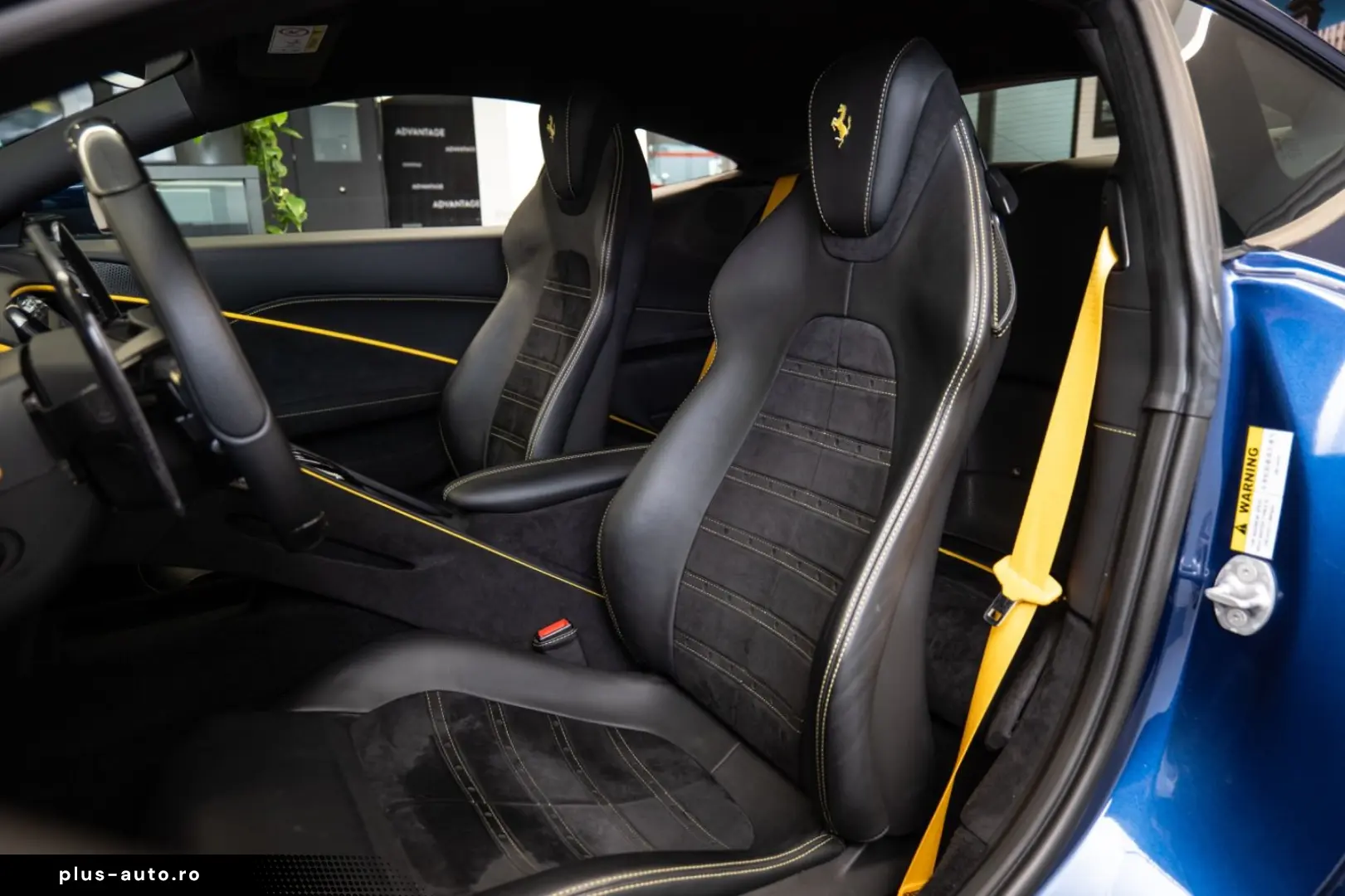 FERRARI Roma NOVITEC LED Carbon Camera