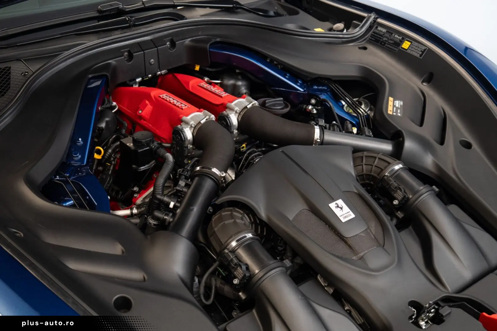 FERRARI Roma NOVITEC LED Carbon Camera