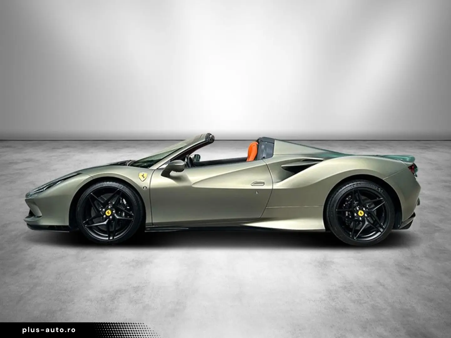 FERRARI F8 Spider   Matt-Lack   Special Carbon