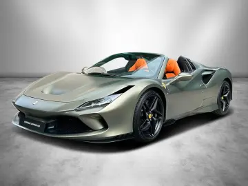 FERRARI F8 Spider   Matt-Lack   Special Carbon