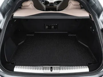 FERRARI Purosangue V12 DCT 4WD