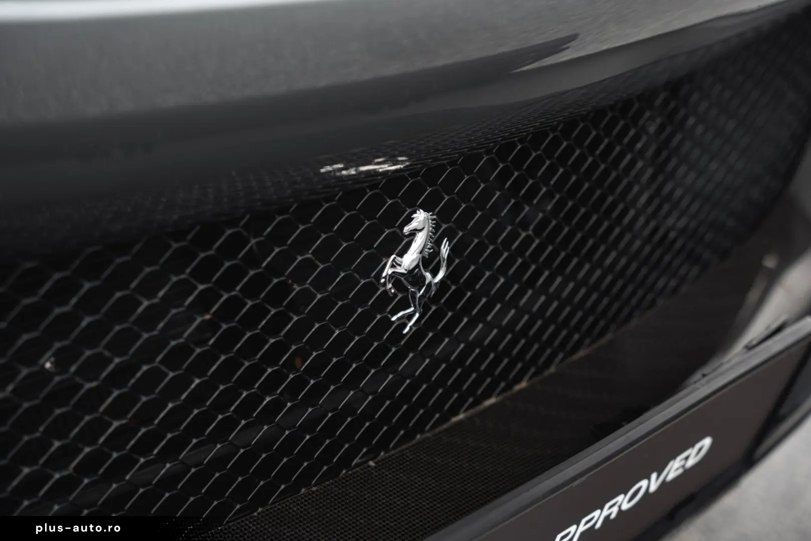 FERRARI Purosangue V12 DCT 4WD