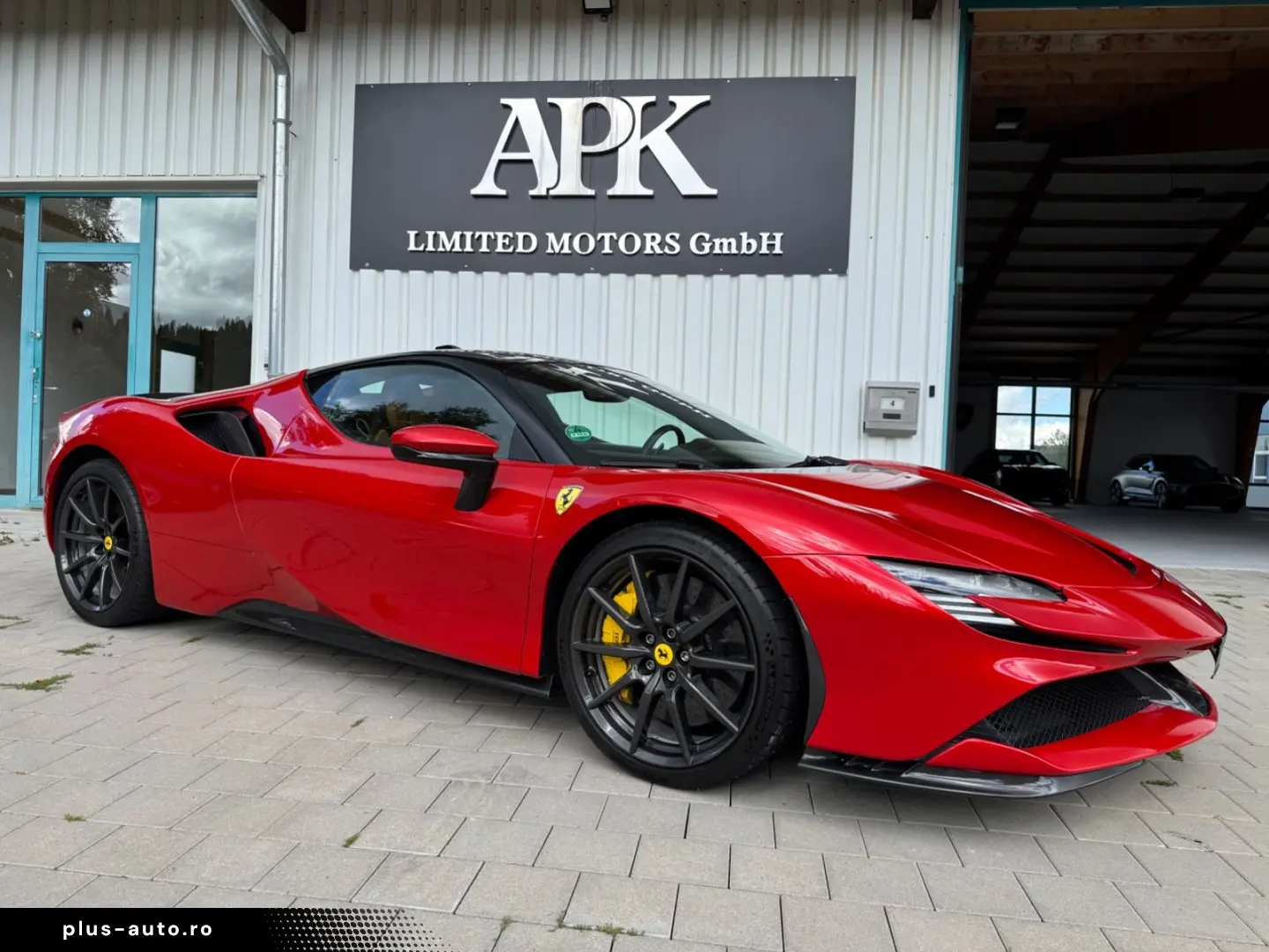 FERRARI SF90 CARBON CERAMIK FIORANO PAKET