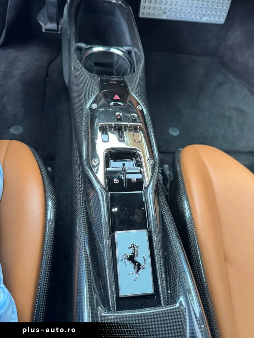 FERRARI SF90 CARBON CERAMIK FIORANO PAKET