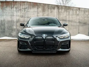 BMW M440i Coupe xDrive