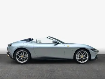 FERRARI Roma Spider