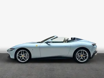 FERRARI Roma Spider