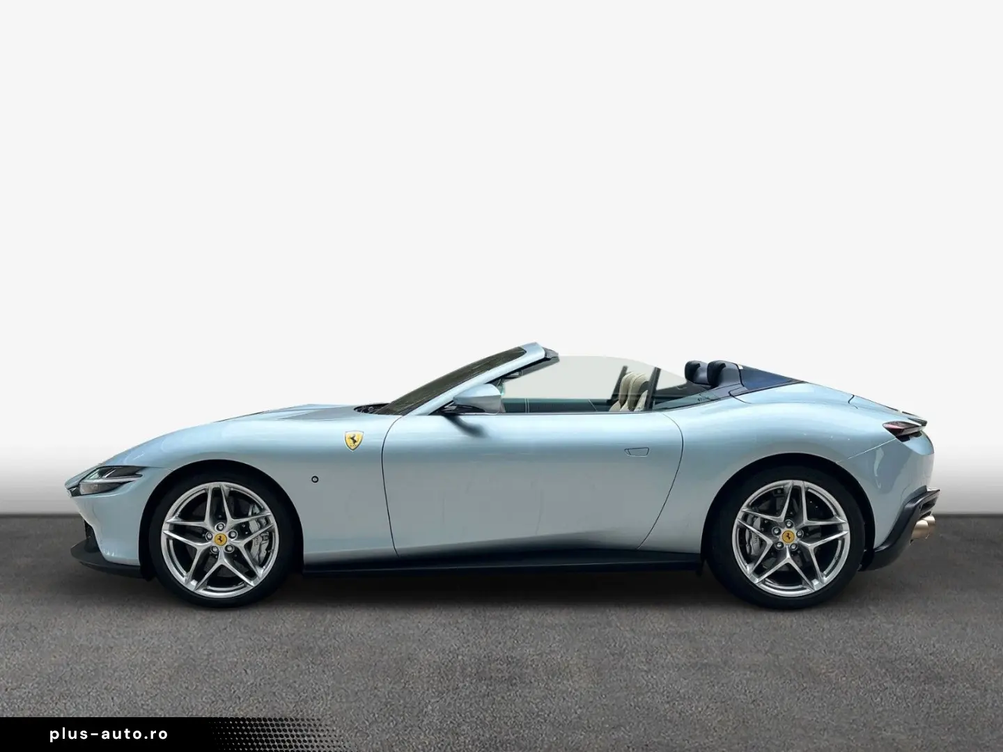FERRARI Roma Spider