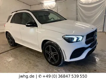 MERCEDES-BENZ GLE 350 de 4M 2x AMG Distr  Pano 360 Night