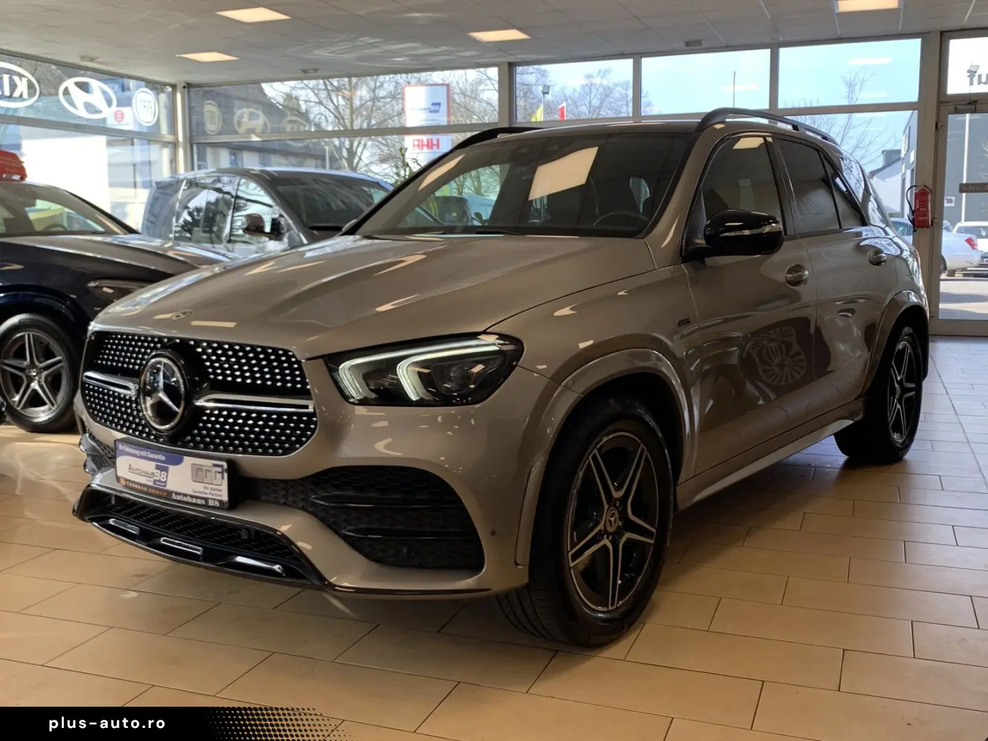 MERCEDES-BENZ GLE 350 AMG Pano Night Burmester ACC 360