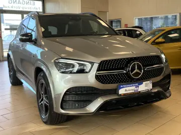 MERCEDES-BENZ GLE 350 AMG Pano Night Burmester ACC 360