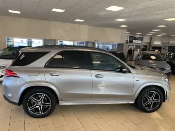 MERCEDES-BENZ GLE 350 AMG Pano Night Burmester ACC 360