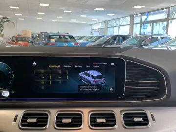 MERCEDES-BENZ GLE 350 AMG Pano Night Burmester ACC 360