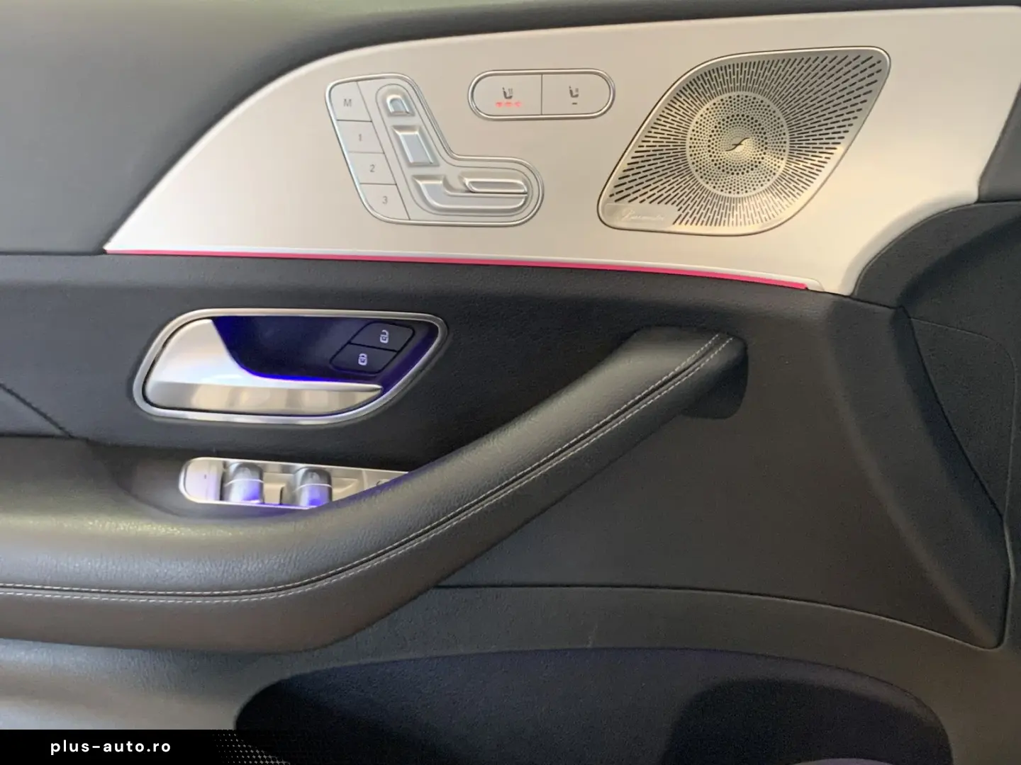 MERCEDES-BENZ GLE 350 AMG Pano Night Burmester ACC 360