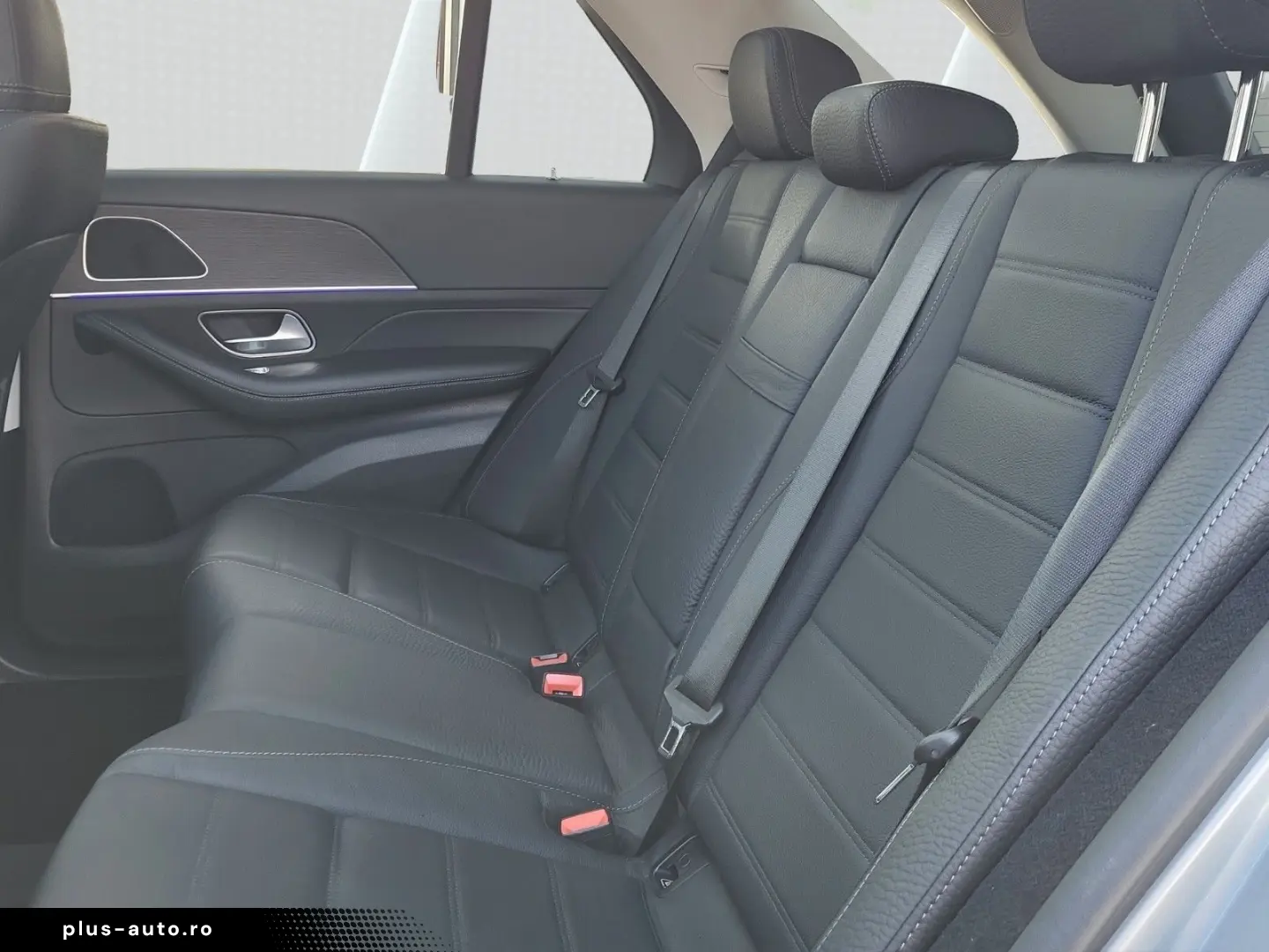 MERCEDES-BENZ GLE 350 de 4Matic AMG Pano 360  21