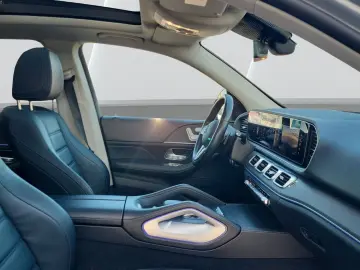 MERCEDES-BENZ GLE 350 de 4Matic AMG Pano 360  21