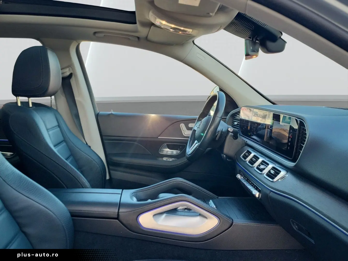 MERCEDES-BENZ GLE 350 de 4Matic AMG Pano 360  21