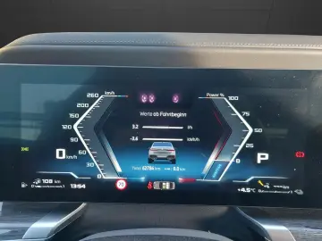 BMW Seria 7 M 760 e xDrive G70