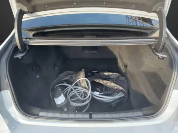 BMW Seria 7 M 760 e xDrive G70