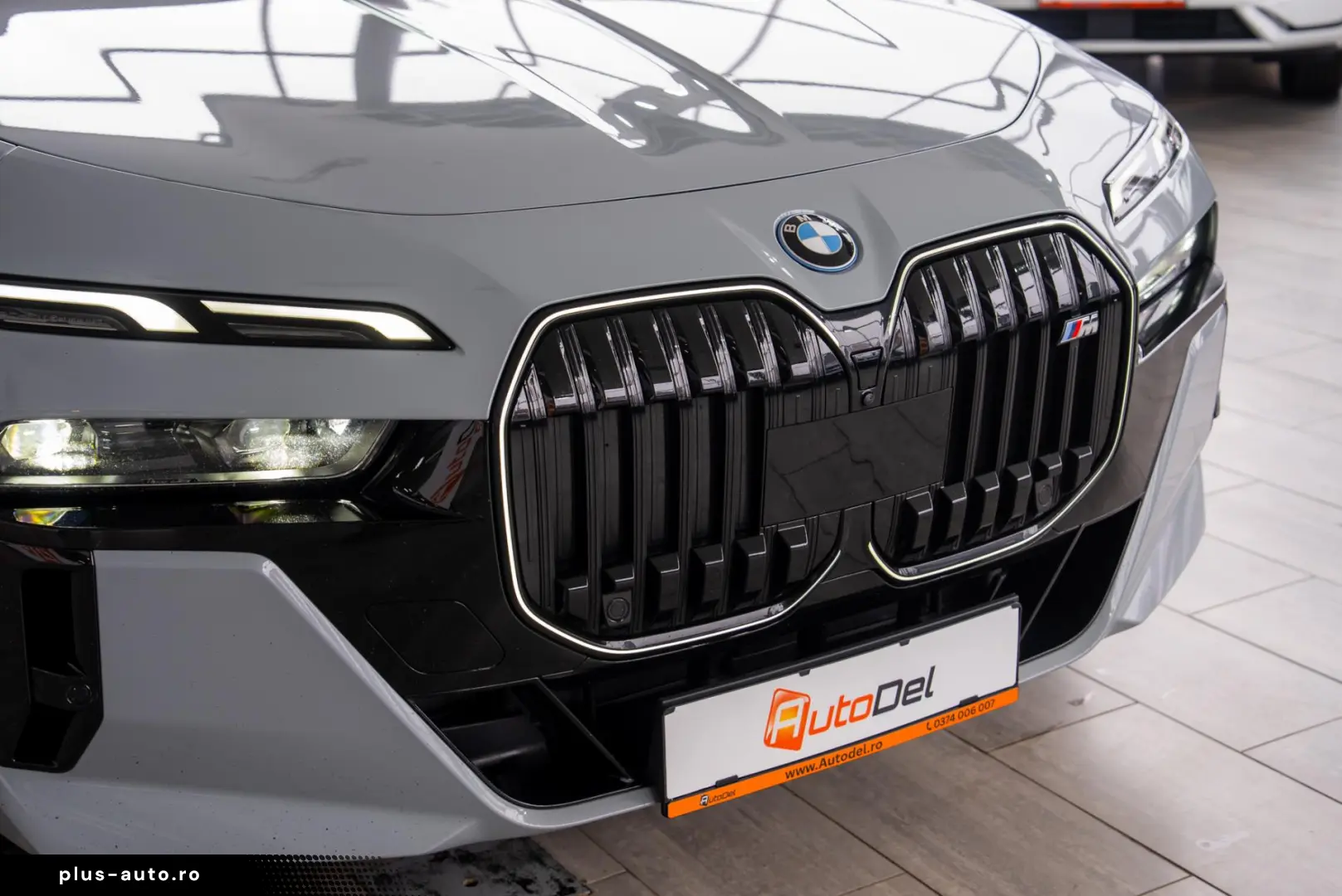 BMW Seria 7 M 760 e xDrive G70