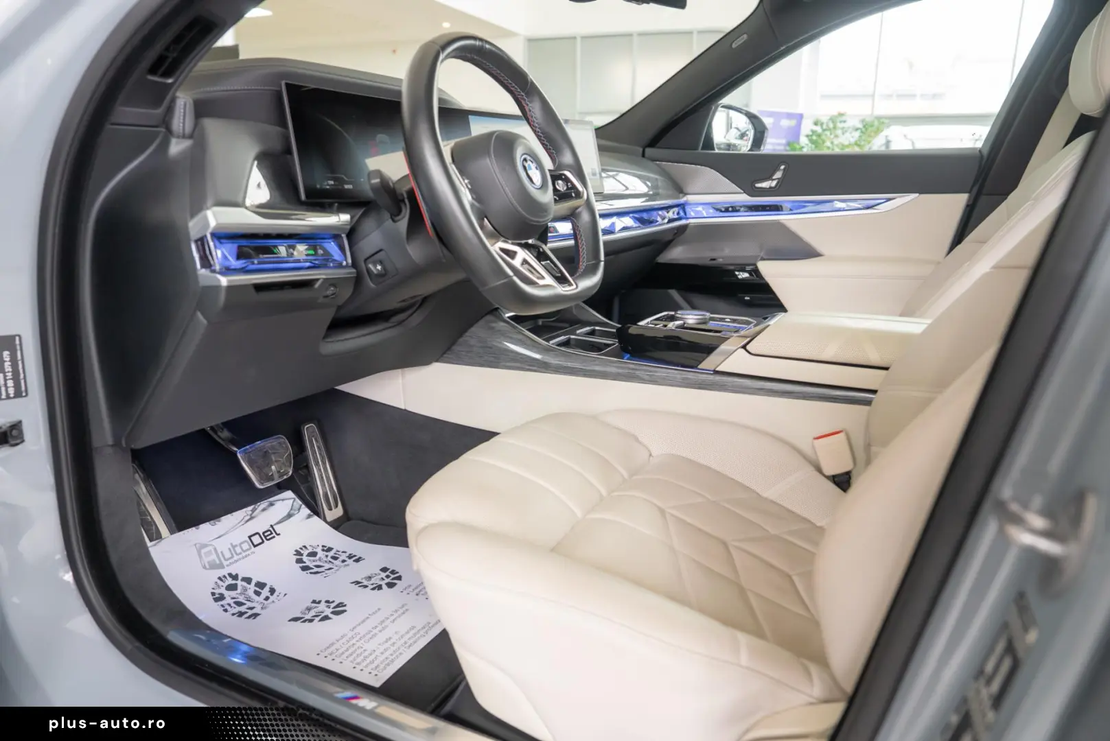 BMW Seria 7 M 760 e xDrive G70