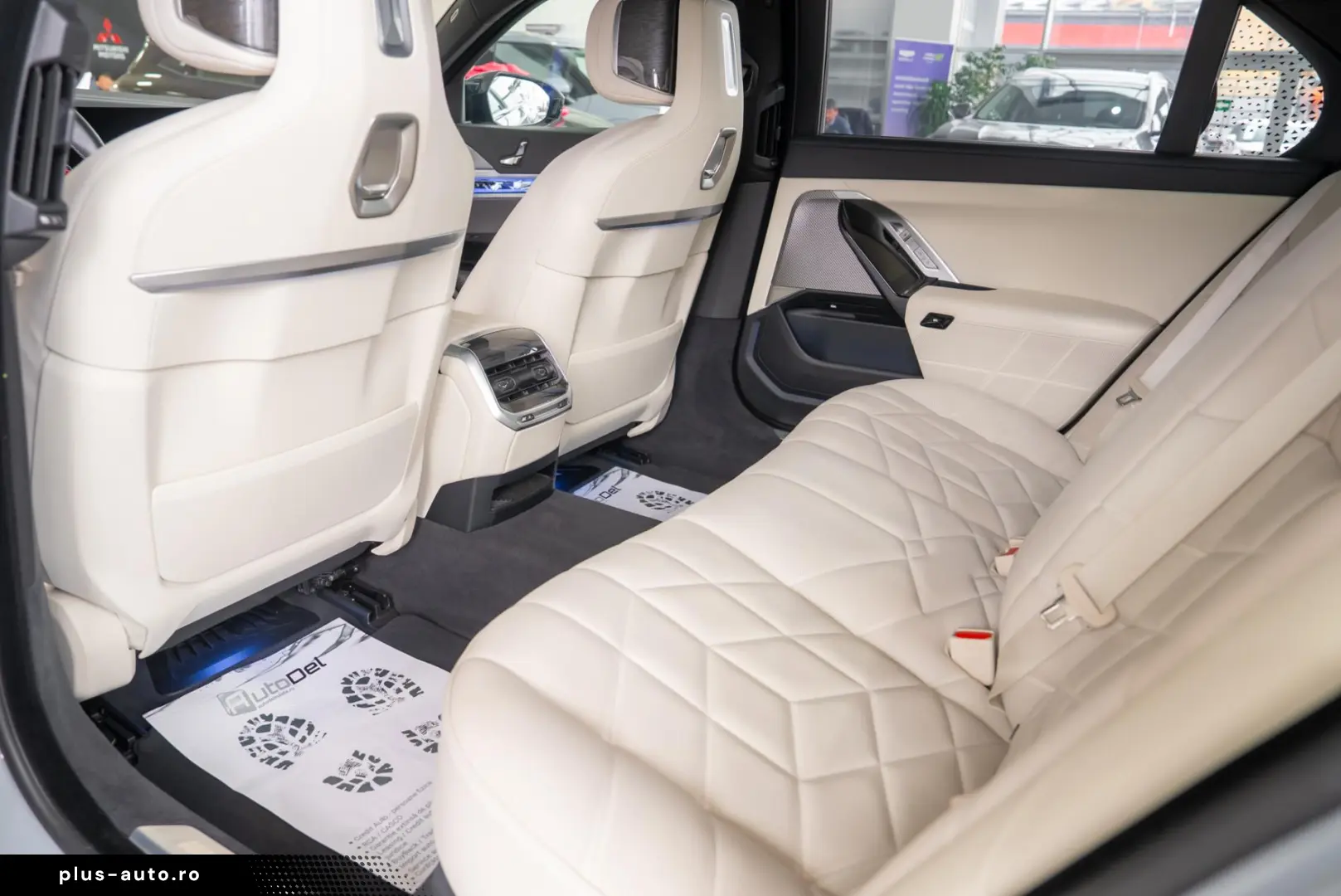 BMW Seria 7 M 760 e xDrive G70