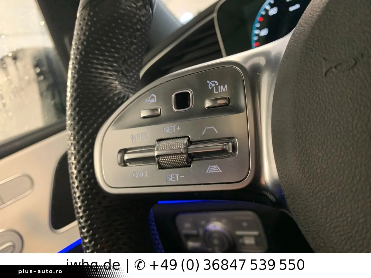 MERCEDES-BENZ GLE 350 de AMG Distronic Panorama 21